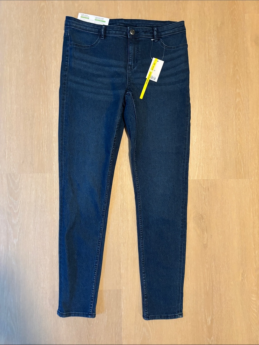 NWT Esmara Super Skinny Fit Jeans size 32